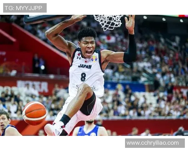 南京篮球队在世界杯预选赛中以75分稳居积分榜首位,展现强劲实力 南京篮球队在世界杯预选赛中以75分稳居积分榜首位,展现强劲实力