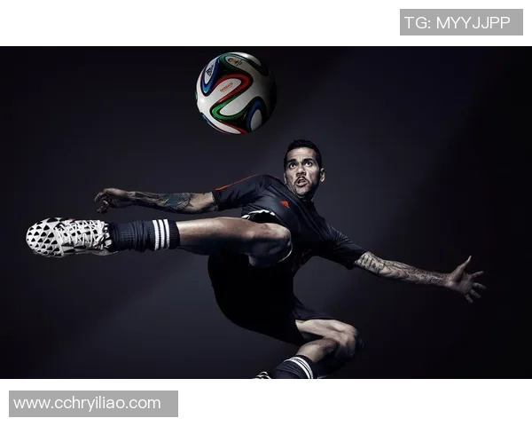 日本足球明星展现炫酷技艺引领全球潮流的魅力之旅 日本足球明星展现炫酷技艺引领全球潮流的魅力之旅