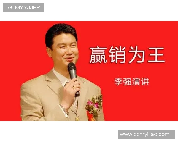 李强独家分享：深入解析足球技巧与战术心得，助你提升球场表现